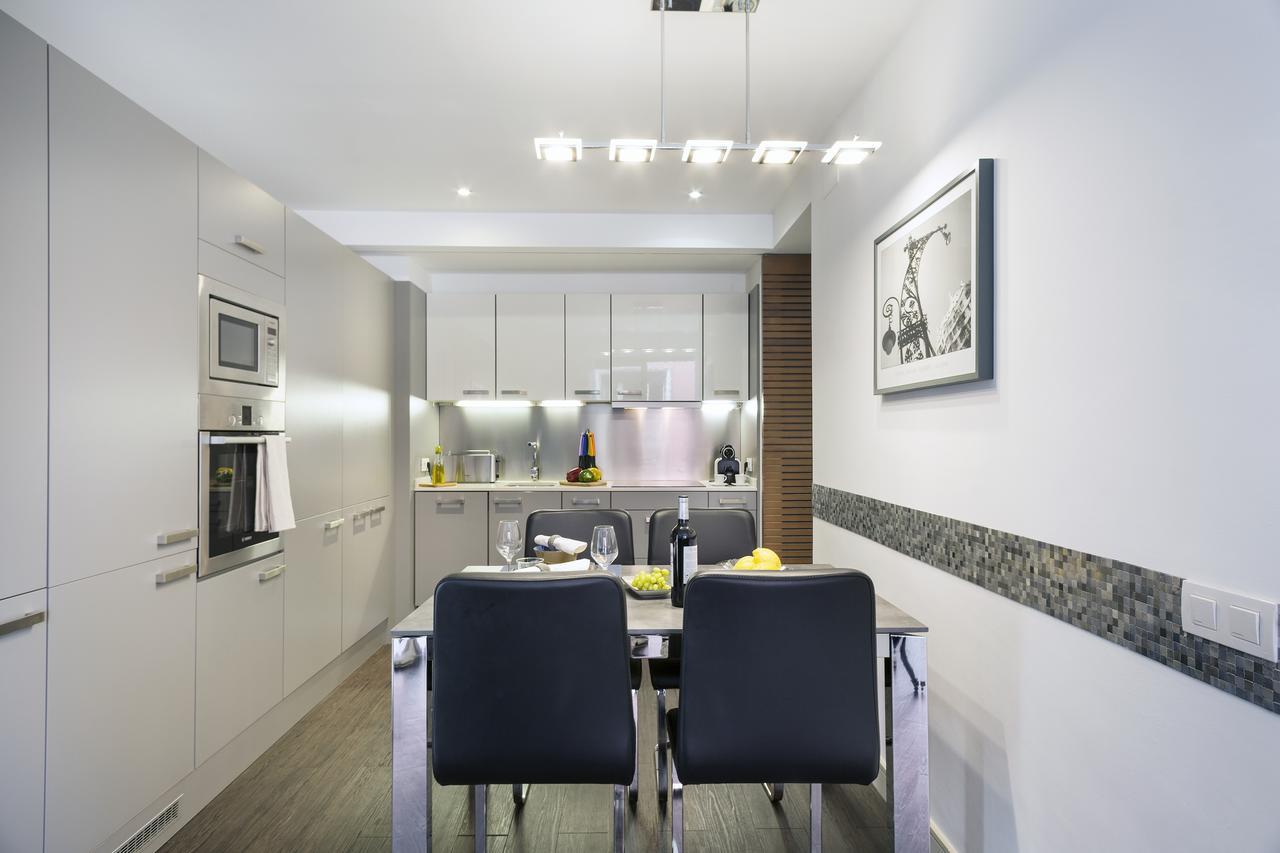 Aspasios Catedral Apartments Барселона Екстериор снимка
