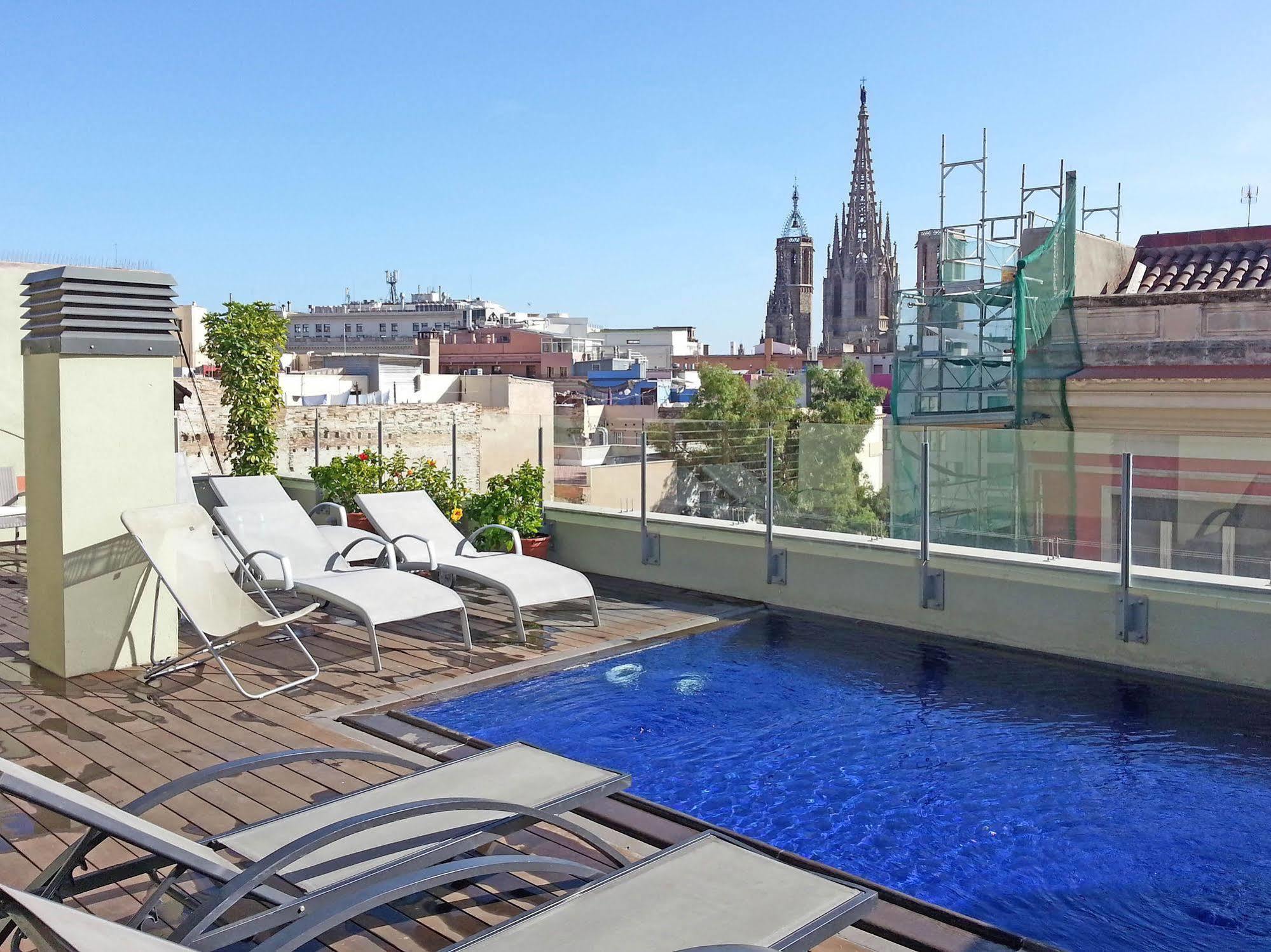Aspasios Catedral Apartments Барселона Екстериор снимка
