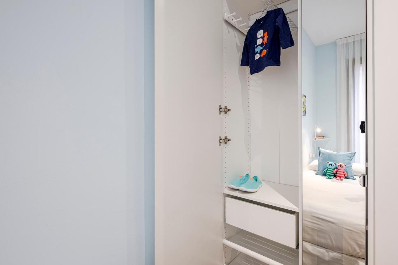 Aspasios Catedral Apartments Барселона Екстериор снимка