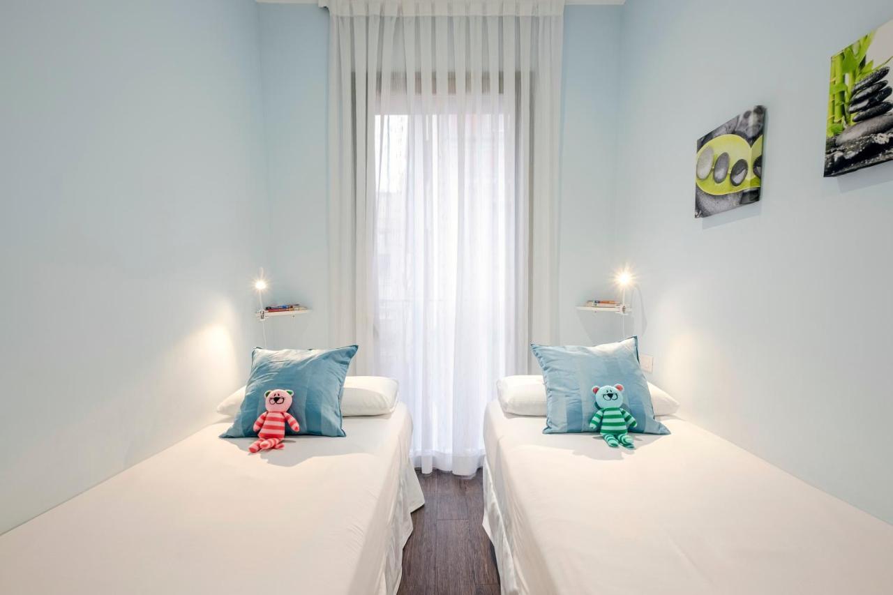Aspasios Catedral Apartments Барселона Екстериор снимка